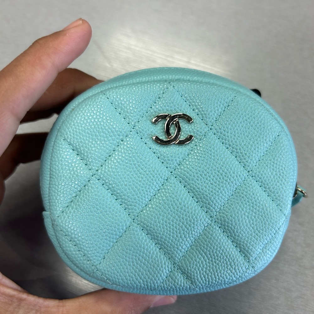 CHANEL Caviar Quilted Zip Around Classic O Coin Purse Tiffany Blue Rare Edition - Picture 3 of 13
